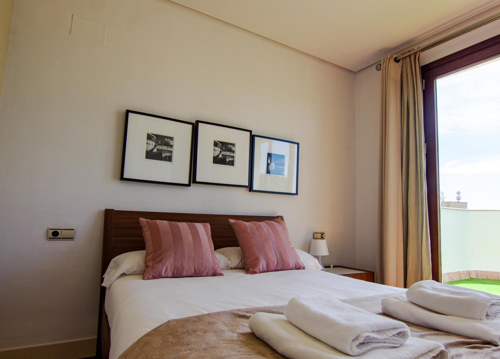 Rentalsevilla Manuel Santiago Exteriör bild